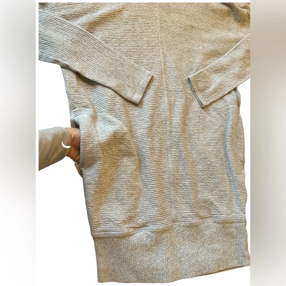 Lululemon Call for Cozy Dress size 6 Sweaterdress Heathered Core Light Grey
